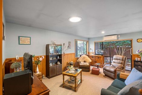 Photo of property in 2/16 James K Baxter Place, Addington, Christchurch, 8024