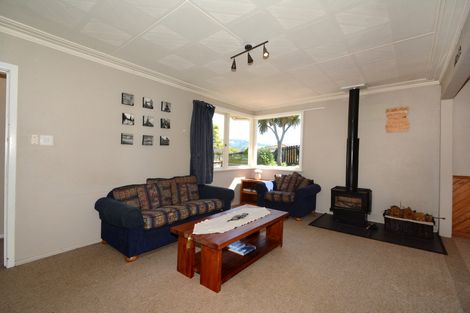 Photo of property in 15 Bell Crescent, Concord, Dunedin, 9018