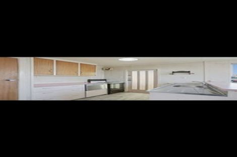 Photo of property in 14 Huatoki Street, Vogeltown, New Plymouth, 4310
