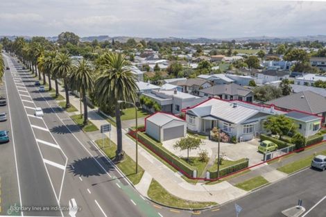 Photo of property in 2 Wilding Avenue, Marewa, Napier, 4110