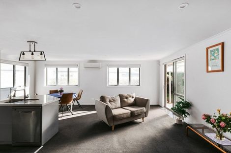 Photo of property in Waterview Estate, 89/4 Greystone Place, Omokoroa, 3114