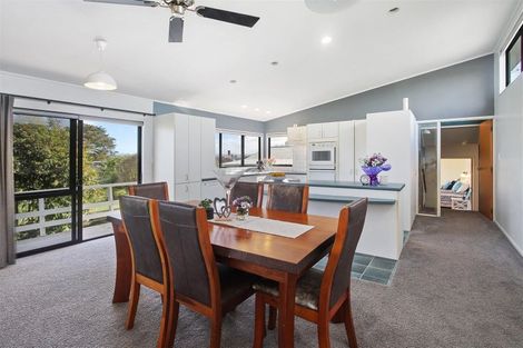 Photo of property in 4 Channel View Road, Clarks Beach, Pukekohe, 2679