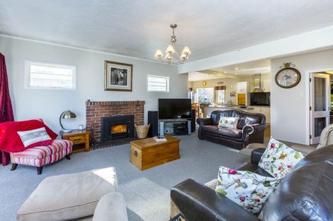 Photo of property in 10a Stephen Street, Trentham, Upper Hutt, 5018