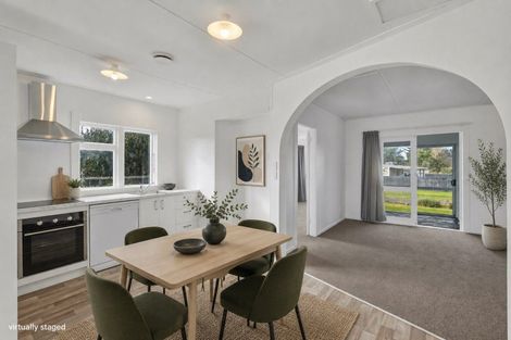 Photo of property in 15 Taupata Street, Castlecliff, Whanganui, 4501