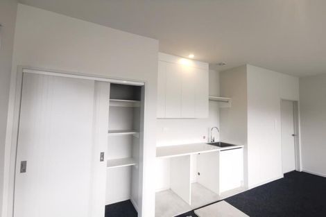 Photo of property in 5 Barrels Close, Kumeu, 0810