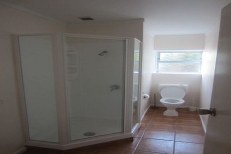 Photo of property in 1 Fyvie Avenue, Tawa, Wellington, 5028