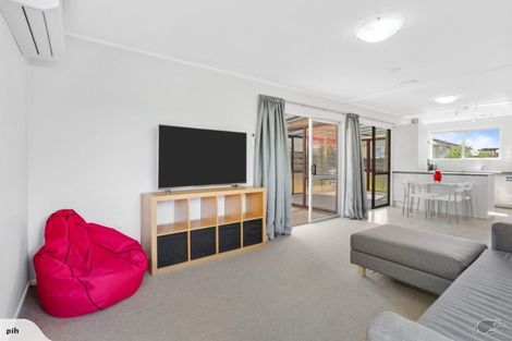 Photo of property in 69 Glenvar Road, Torbay, Auckland, 0630