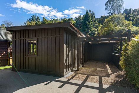 Photo of property in 16 Tombleson Road, Lake Rotoma, Rotorua, 3074