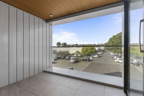 Photo of property in The Victor, 109/4 Bute Road, Browns Bay, Auckland, 0630