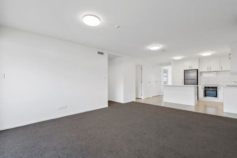 Photo of property in 1/4045f Great North Road, Glen Eden, Auckland, 0602