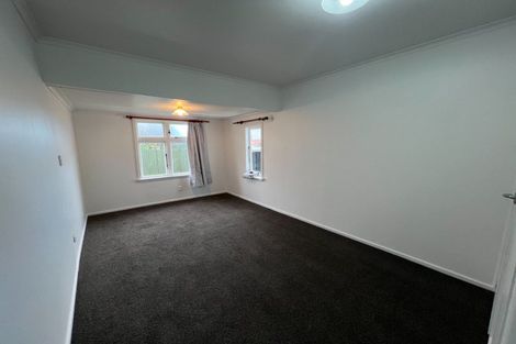 Photo of property in 6 Milson Line, Roslyn, Palmerston North, 4414