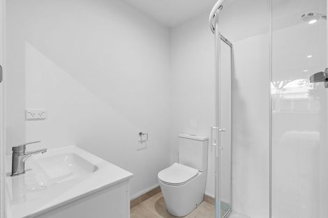 Photo of property in 33b Waimairi Road, Upper Riccarton, Christchurch, 8041