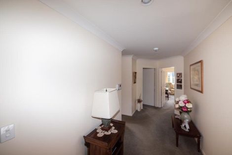 Photo of property in 7 Eastcott Grove, Churton Park, Wellington, 6037