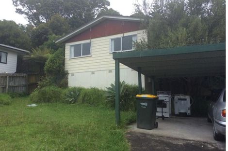 Photo of property in 1/73 Spinella Drive, Bayview, Auckland, 0629