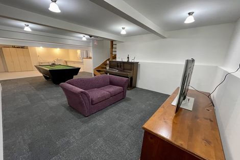 Photo of property in 57 Fairmount Road, Titirangi, Auckland, 0604