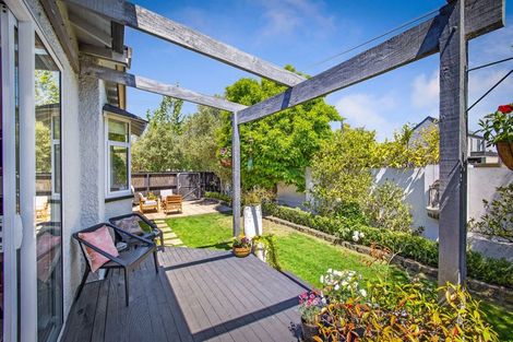 Photo of property in 126 Hamilton Avenue, Ilam, Christchurch, 8041