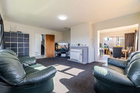 Photo of property in 14 Dewe Avenue, Feilding, 4702