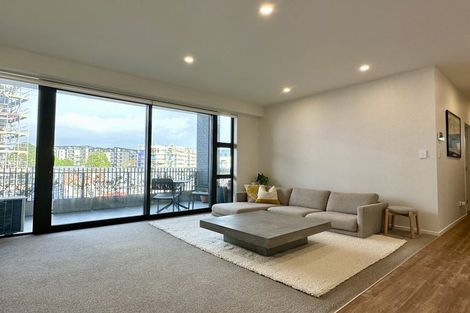 Photo of property in 202/38b Fraser Avenue, Northcote, Auckland, 0627
