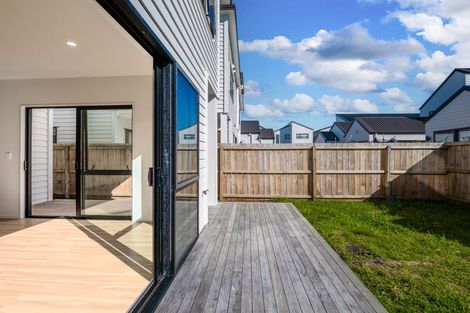 Photo of property in 11 Tetekura Street, Takanini, 2110