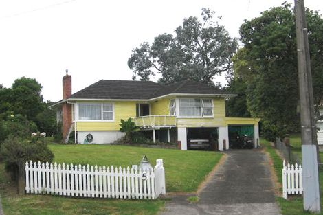 Photo of property in 5 Mackwood Place, Birkdale, Auckland, 0626