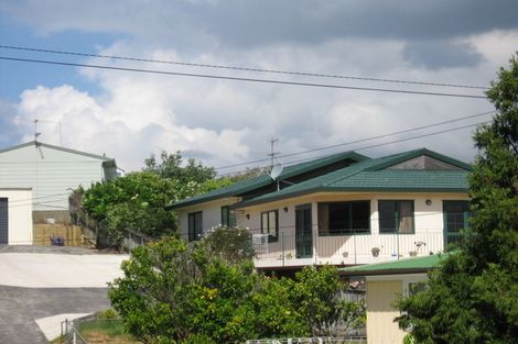 Photo of property in 122 Whitney Street, New Windsor, Auckland, 0600