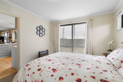 Photo of property in 5 Alpha Close, Wanaka, 9305