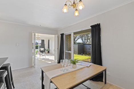 Photo of property in 283a Mangorei Road, Merrilands, New Plymouth, 4312