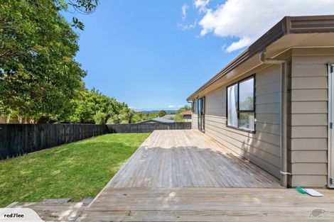 Photo of property in 3 Sarajevo Place, Massey, Auckland, 0614