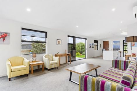 Photo of property in 40 Kuru Place, Papamoa, 3118