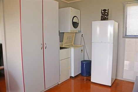 Photo of property in 5 Inca Place, Snells Beach, 0920