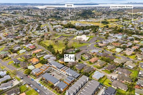 Photo of property in Rf202b, 17/18 Hewlett Road, Massey, Auckland, 0614