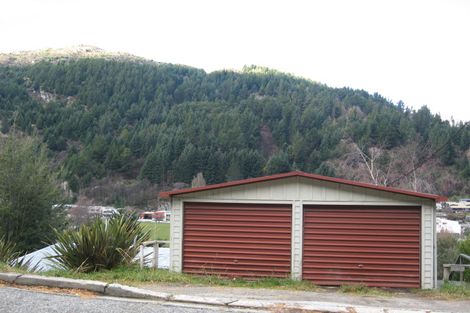 Photo of property in 15c Huff Street, Queenstown, 9300
