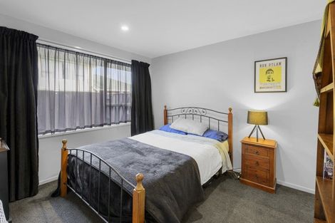 Photo of property in 2/24 Champion Street, Edgeware, Christchurch, 8013