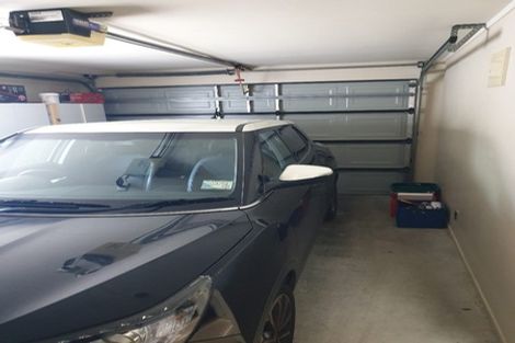 Photo of property in 32a Evans Road, Glen Eden, Auckland, 0602