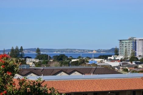Photo of property in 41 The Ritz, Orewa, 0931