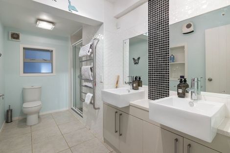 Photo of property in 8a Doon Street, Vauxhall, Dunedin, 9013