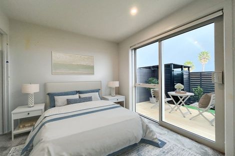 Photo of property in 12/9 Aeroview Drive, Beach Haven, Auckland, 0626