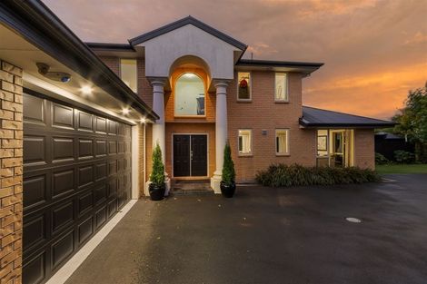 Photo of property in 14 Roderick Alleyn Lane, Papanui, Christchurch, 8052