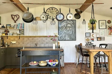 Photo of property in 32 Phillips Street, Tikokino, Waipawa, 4273