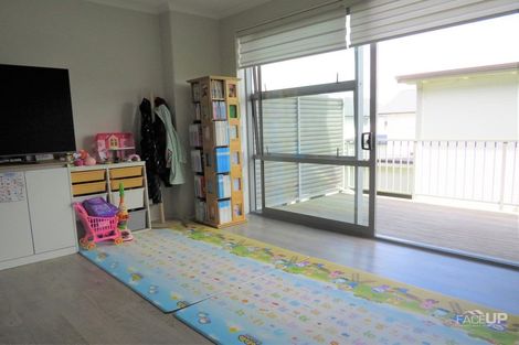 Photo of property in 144 Hobsonville Point Road, Hobsonville, Auckland, 0616