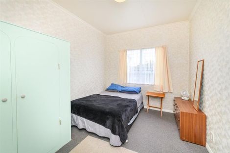 Photo of property in 201 Bridge Street, Bulls, 4818