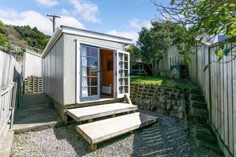 Photo of property in 77 Ironside Road, Johnsonville, Wellington, 6037