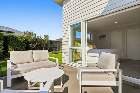 Photo of property in 123 Coast Boulevard, Papamoa Beach, Papamoa, 3118