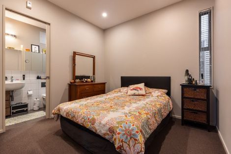 Photo of property in 12 Majoribanks Street, Mount Victoria, Wellington, 6011