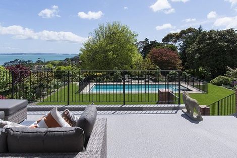 Photo of property in 122 Macleans Road, Bucklands Beach, Auckland, 2014