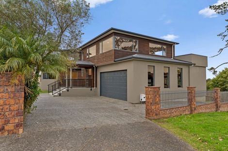 Photo of property in 1 Armagh Road, Blockhouse Bay, Auckland, 0600