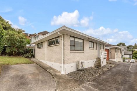 Photo of property in 24 Waterloo Street, Dannevirke, 4930
