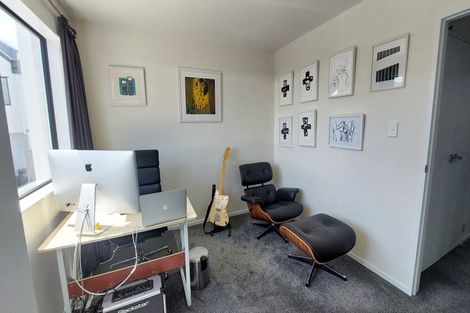 Photo of property in 8/10 Rimu Street, New Lynn, Auckland, 0600