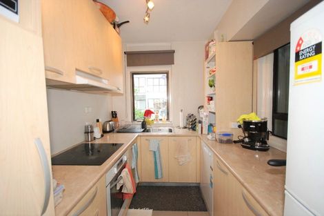 Photo of property in 2/56 Ferndale Road, Mount Wellington, Auckland, 1060