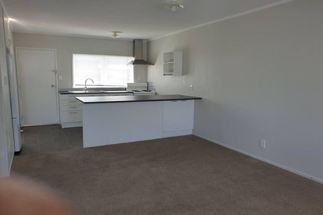 Photo of property in 1/16 Cambridge Road, Manurewa, Auckland, 2102